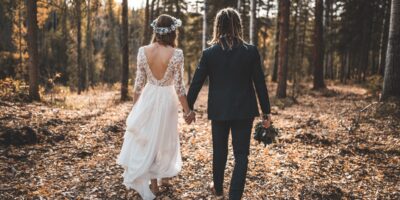 Boho Hochzeit – Deko, Blumen & Hochzeitskleid
