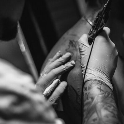 Runen Tattoo Die geheimen Kräfte hinter mystischen Symbolen und ihren Bedeutungen